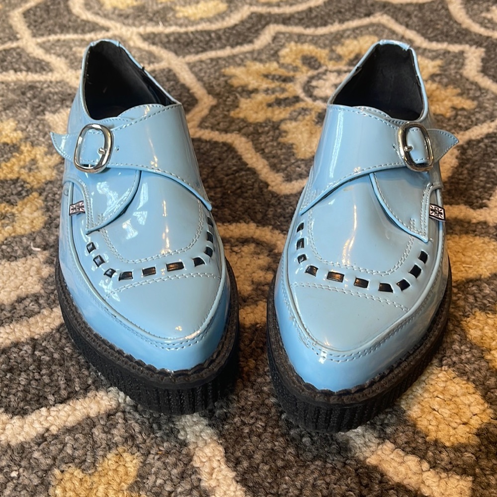 Tuk creepers light blue